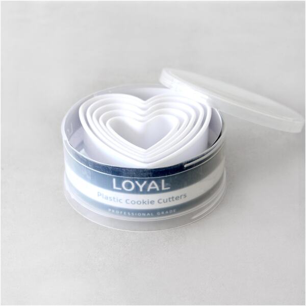 CUTTERS HEART PLASTIC SET 5 - LOYAL