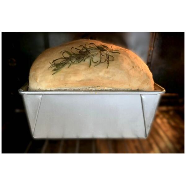 BREAD TIN 450GM - LOYAL - Image 2