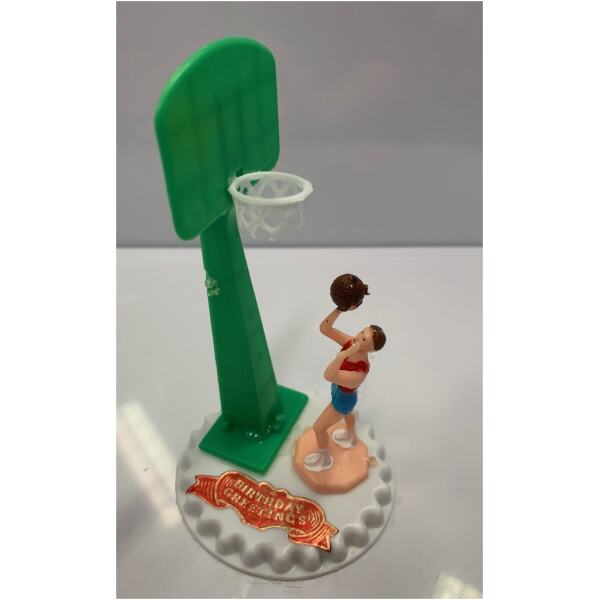 CAKE TOPPER BASKETBALL PLAYER
