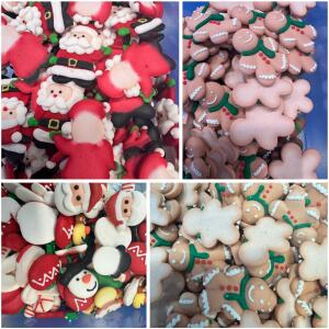 Christmas edible toppers